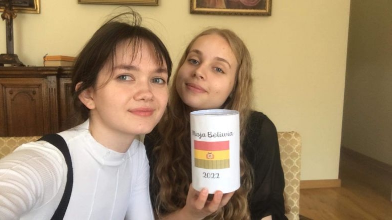 od lewej strony Klaudia Michalska, Marcelina Łuszczewska